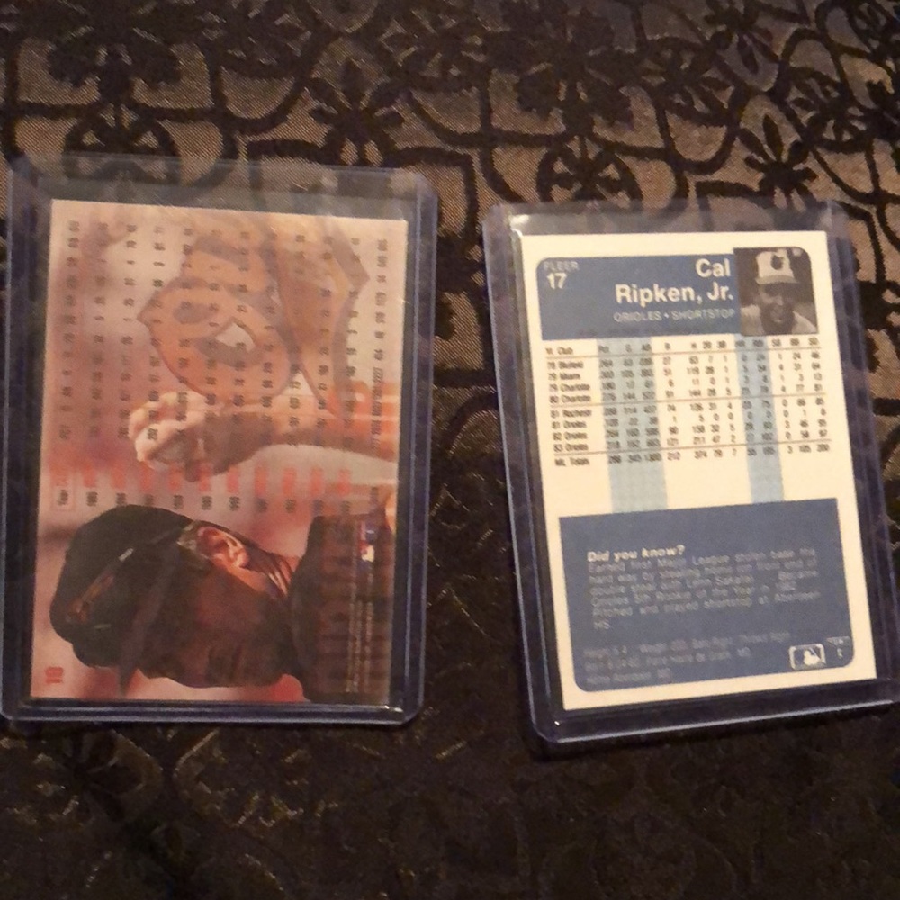 Cal Ripken jr . Cards - Picture 2 of 7
